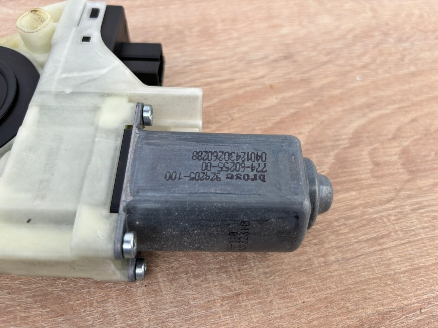 PORSCHE PANAMERA 970 mini motor window regulator door left front K75/NC694