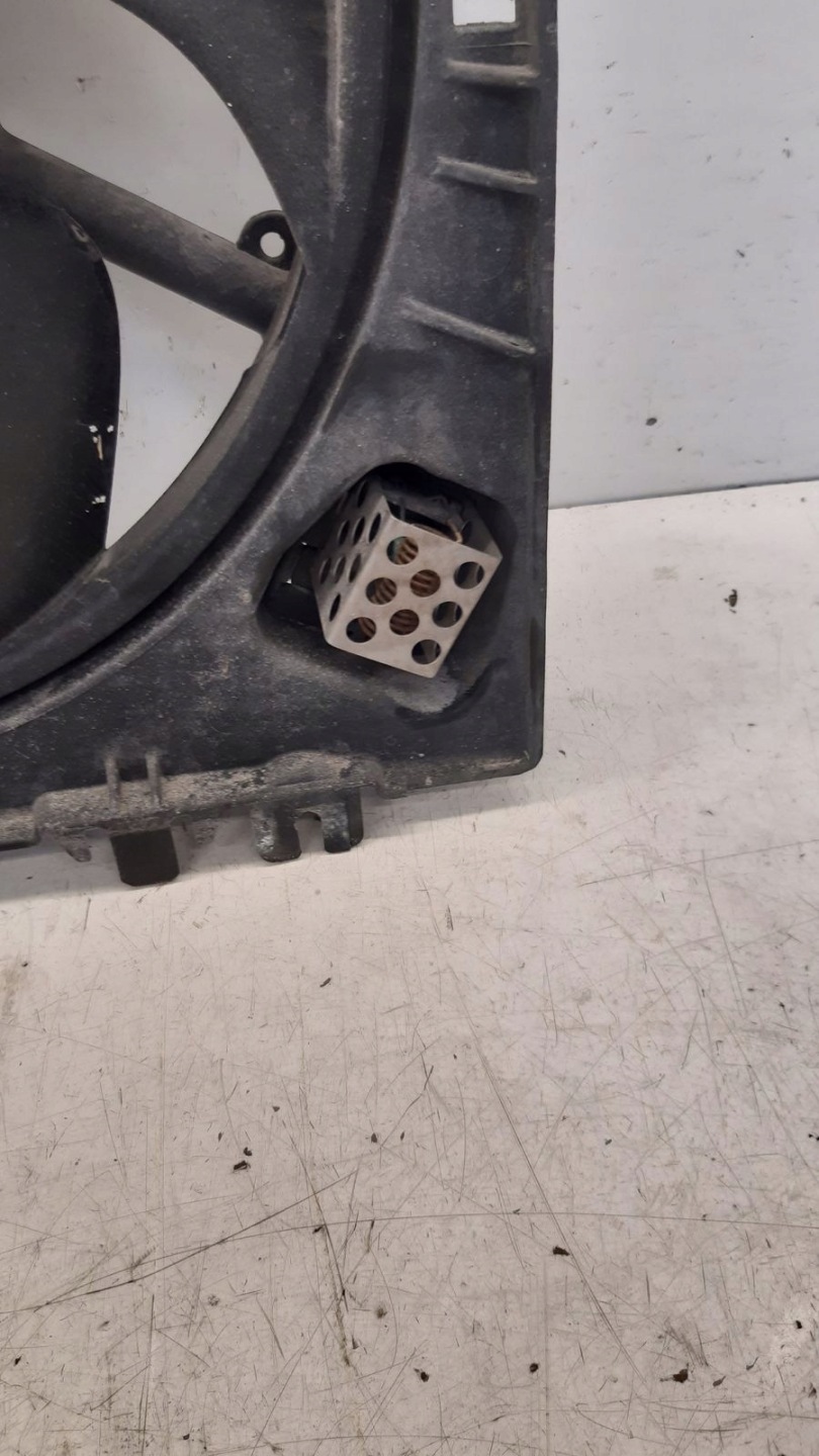 ventilátor chladiče Renault Clio III
