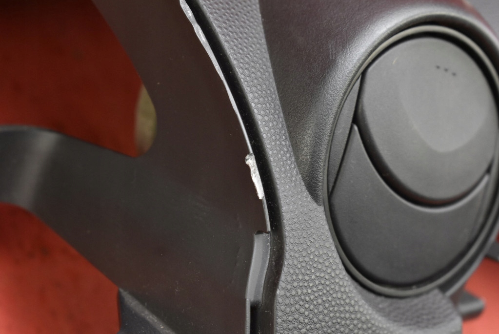 dashboard instrument panel console cockpit airbag EU MAZDA 2 DE 07-10