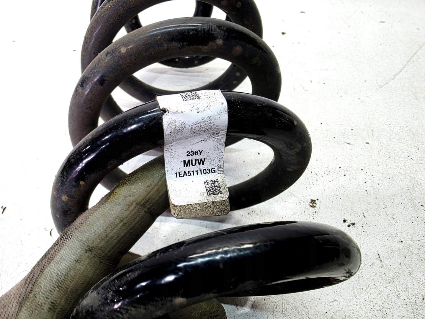 spring rear part rear left or right AUDI Q4 E-TRON 1EA511103G
