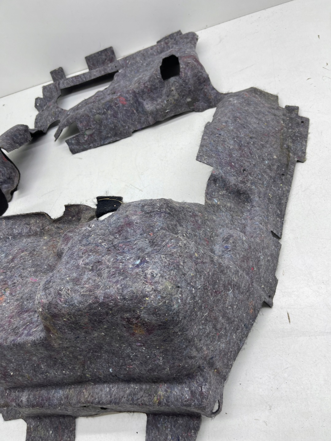 AUDI A6 C7 AVANT floor wklad soundproofing floor wneki boot