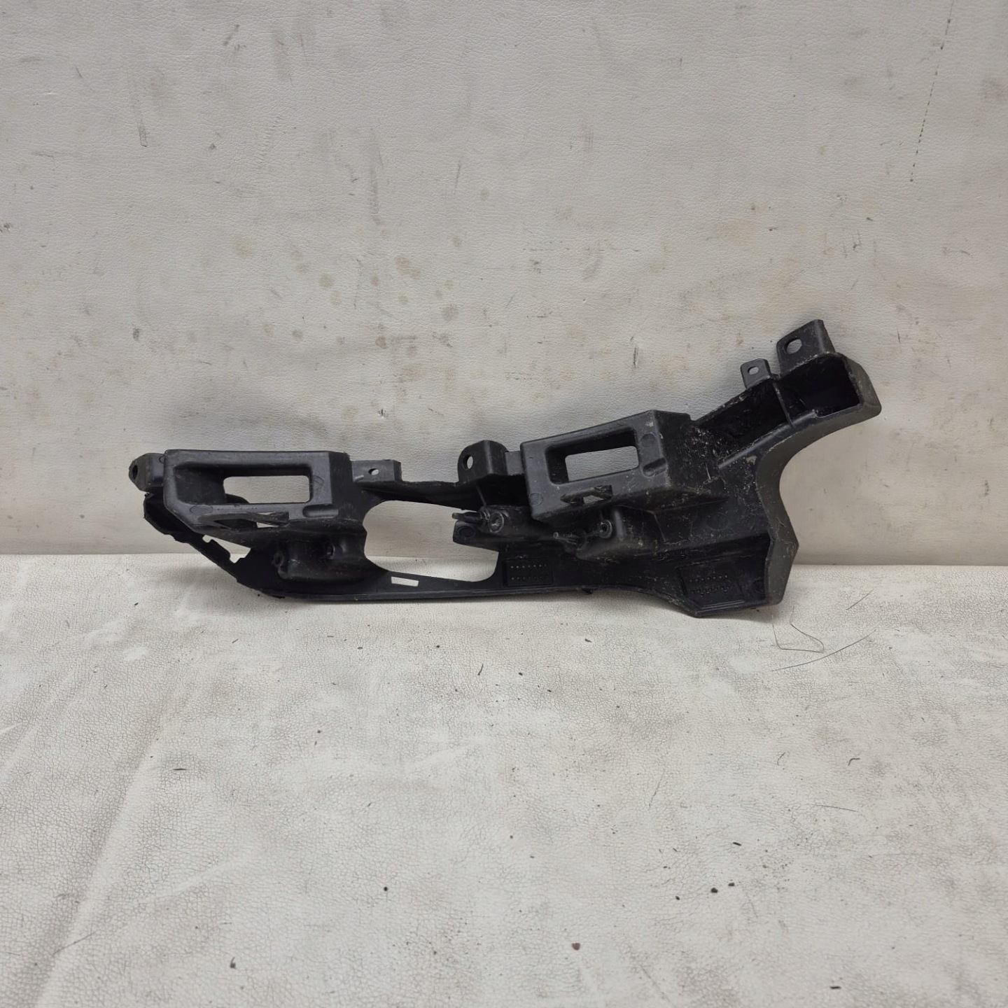 RENAULT TALISMAN 15-22 holder support left front front