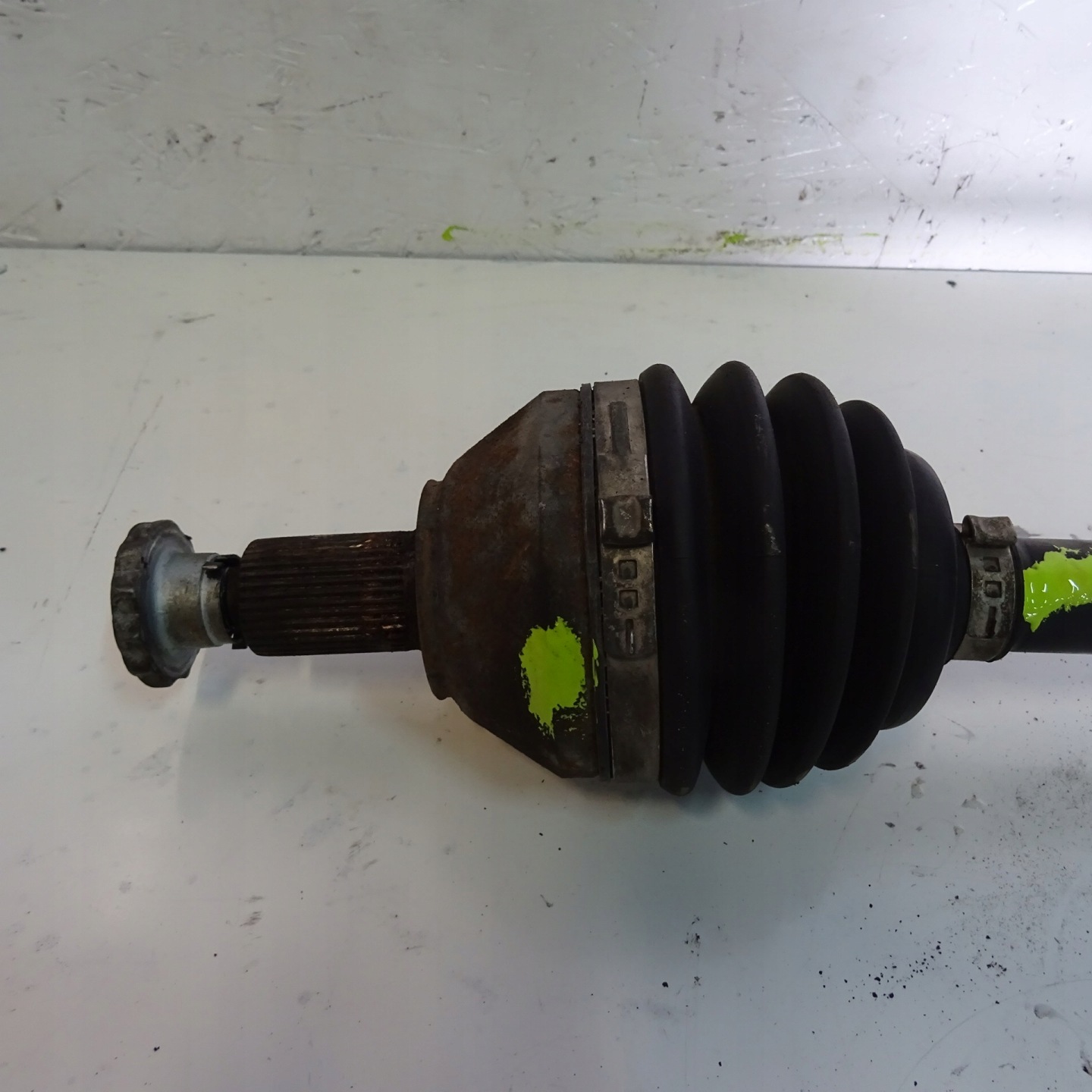 SKODA FABIA 3 1.4TDI semi-axis left 6C0407271E