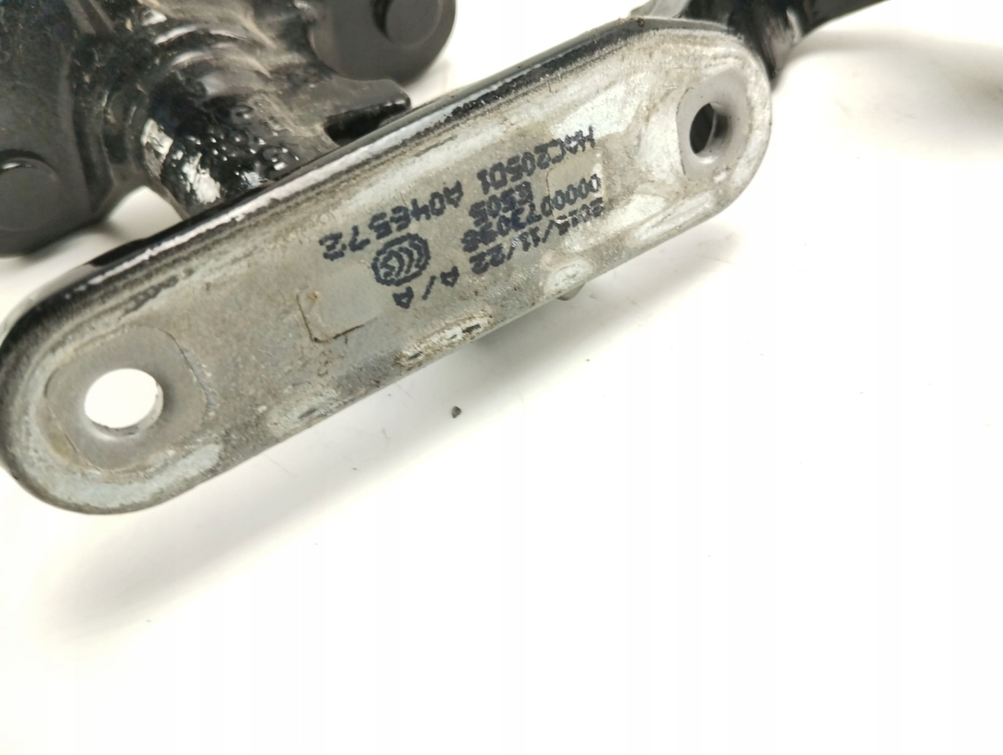 hinge door right front GORA and DOL MERCEDES C205 A205