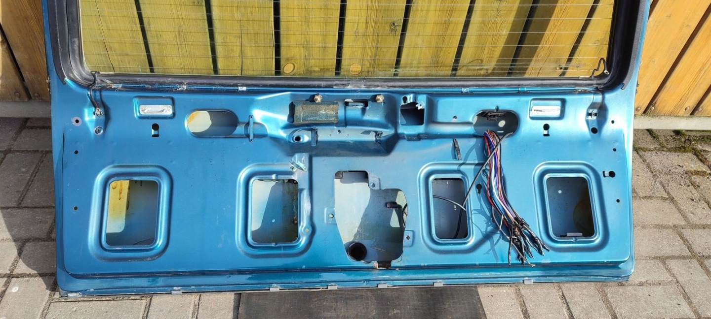 trunk door boot Mercedes W124 kombi 269