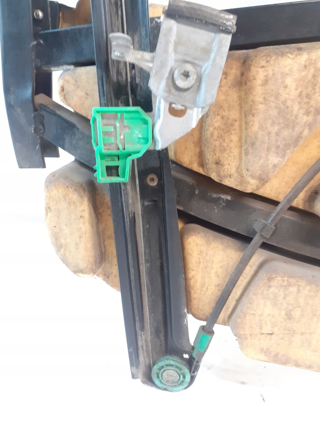 frame, window regulator right front Audi A4 B5