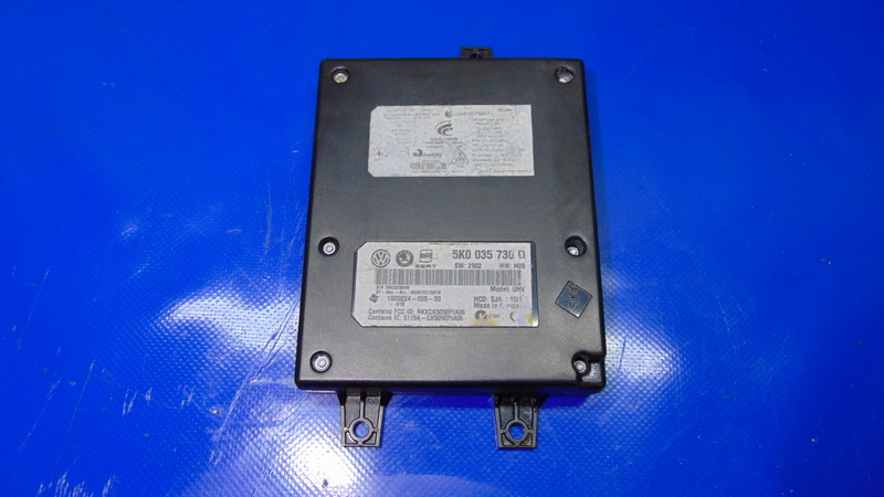 module BLUETOOTH TELEFONU VW CADDY III LIFT 10-15R