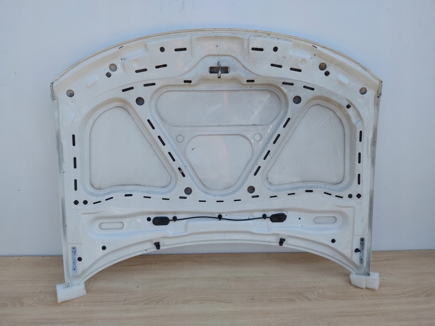 VW PASSAT B5 1995-2000 ROK COFANO Coperchio 3B0823031C