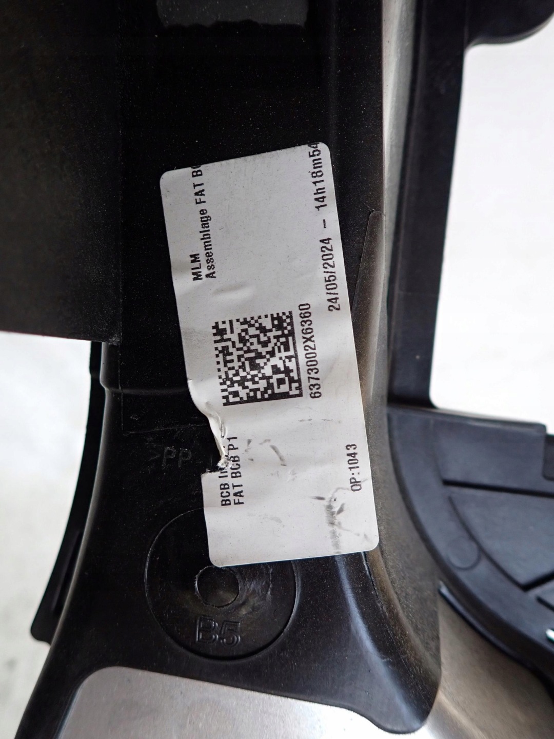RENAULT MEGANE V support panel for radiators pillar