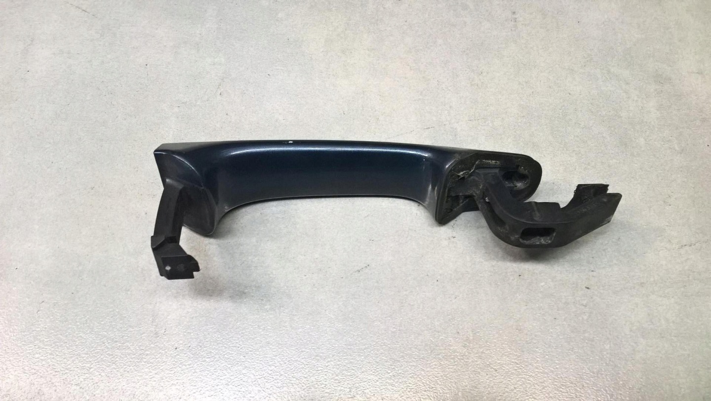 handle DZWI right rear part VOLVO V50 2.0 136KM
