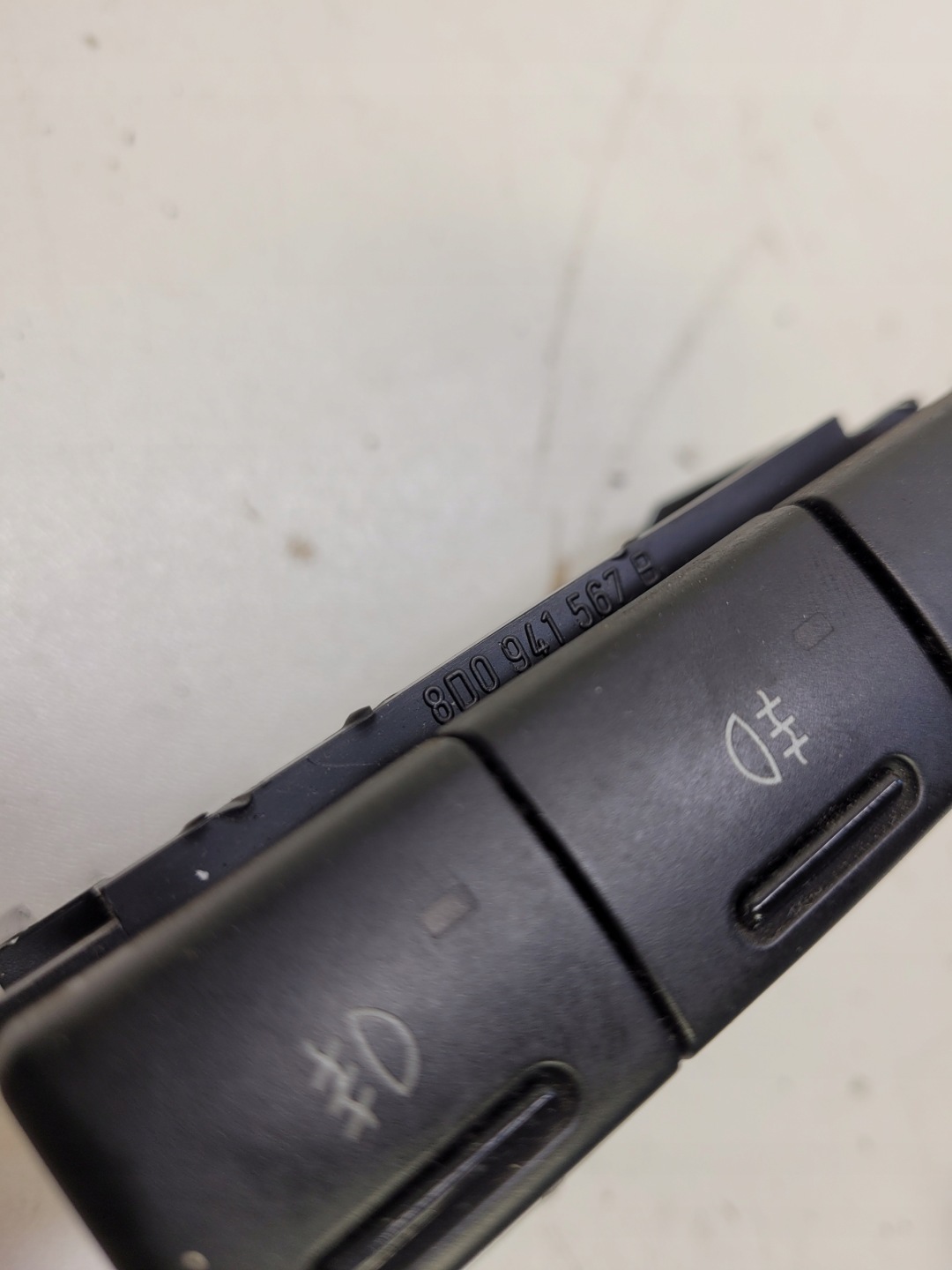 PANEL controls ASR AUDI A4 B5 8D0941567B