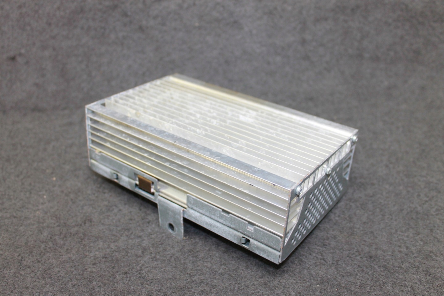 BMW F11 amplifier HI-FI AUDIO HARMAN BECKER - 9312593