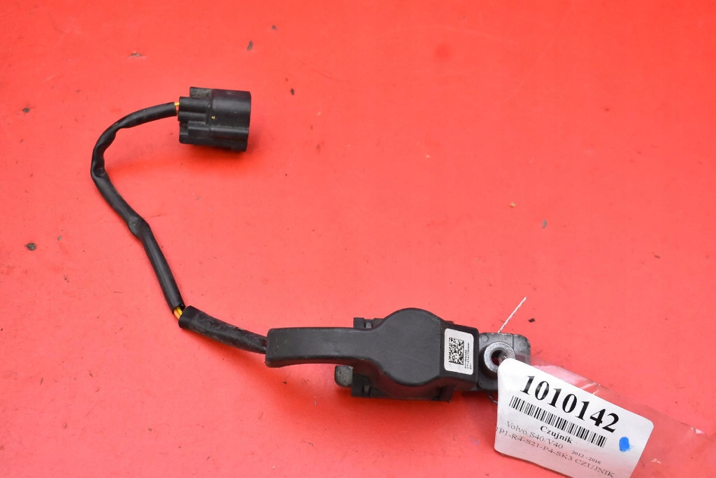 impact sensor P31305432 VOLVO S40 V40 2 II 12-16