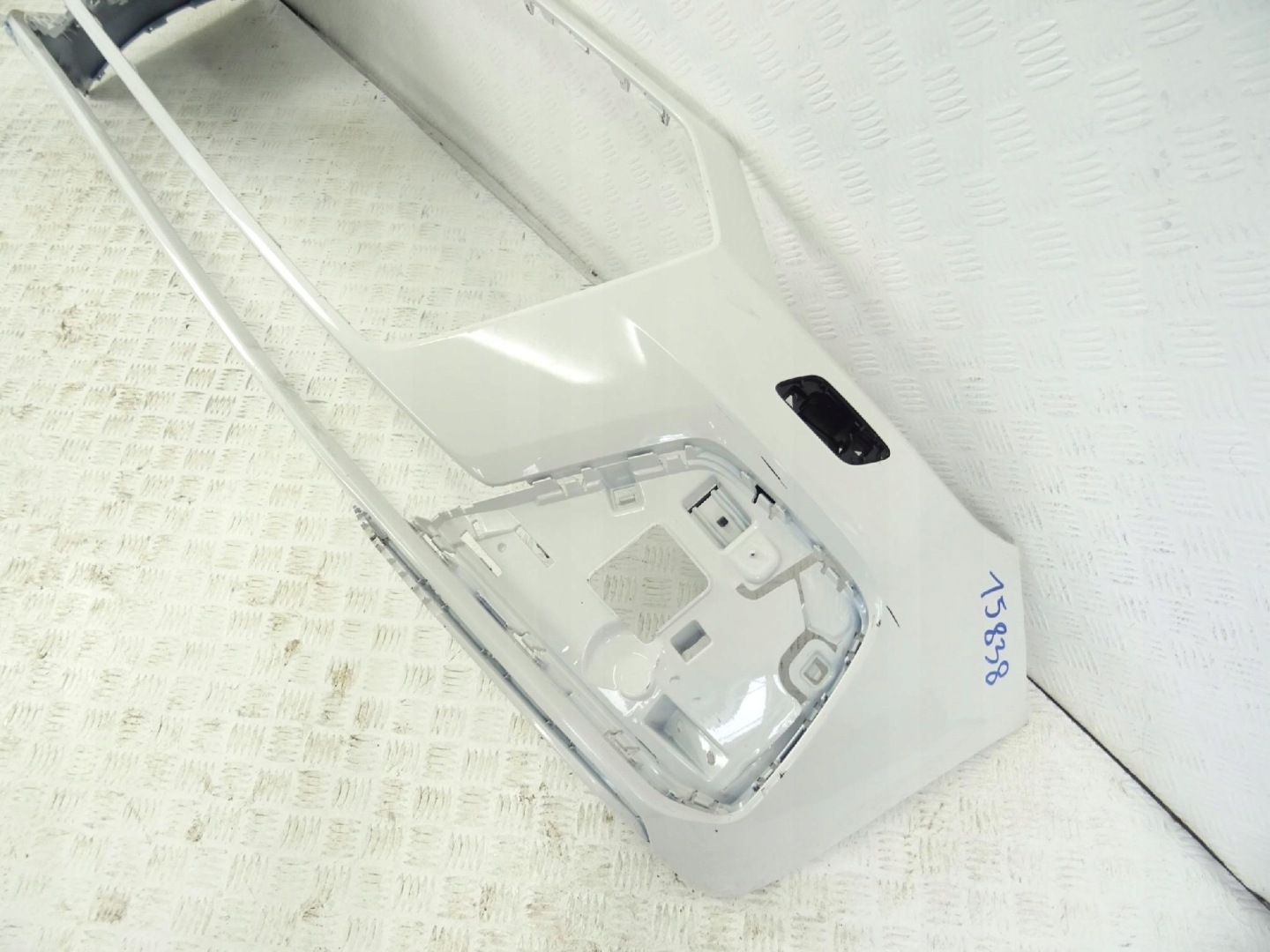 Audi A1 II 2 82A 18- nárazník předek přední