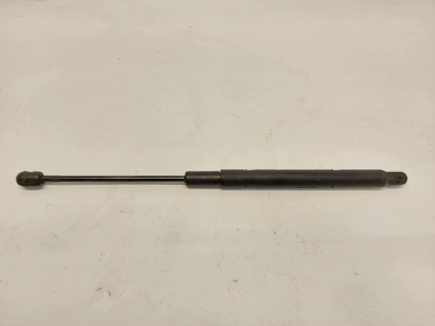 MERCEDES W213 E300de Kombi damper bonnets left right komplet