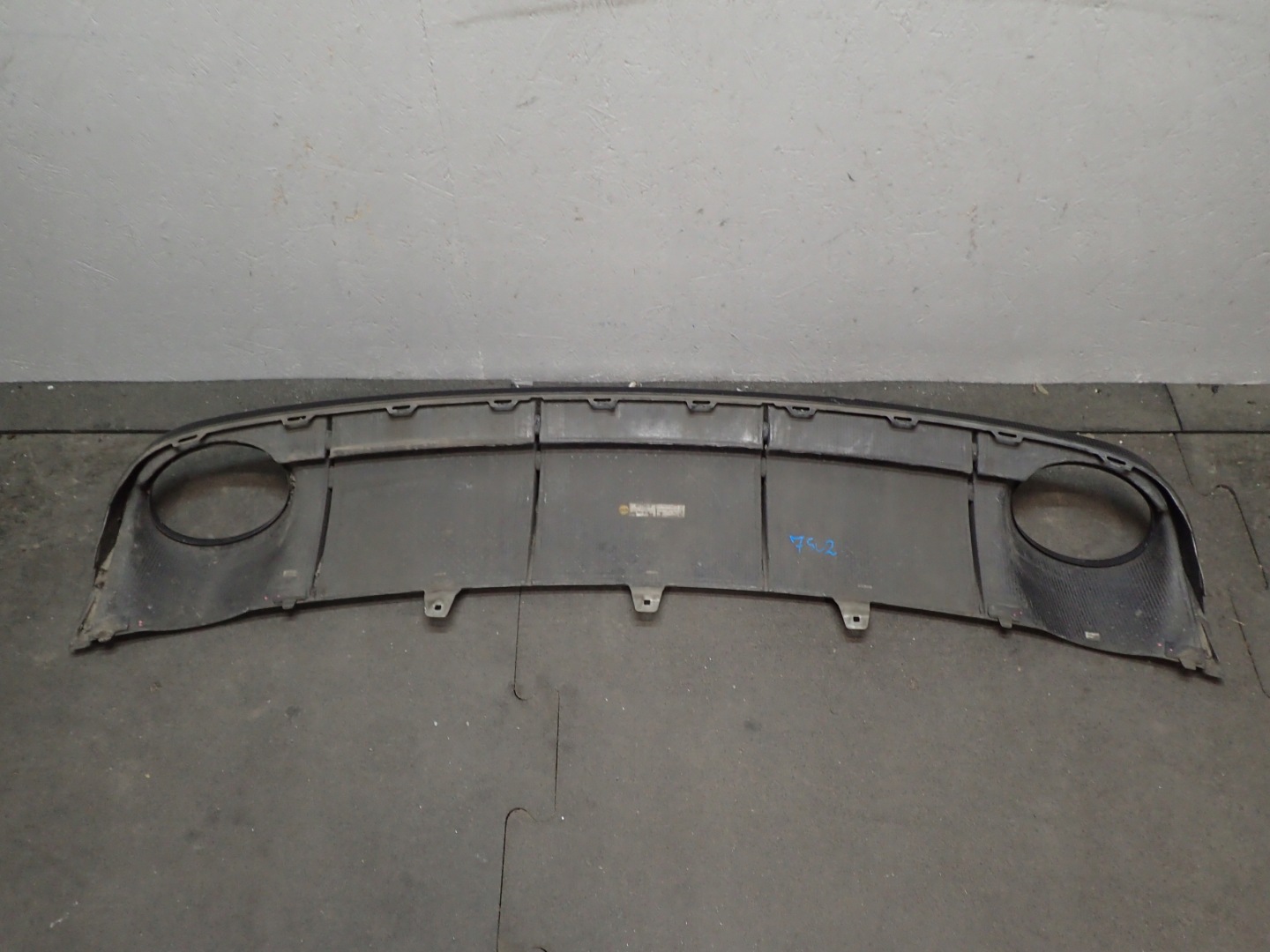 bumper rear part AUDI RS6 C7 KOMBI CARBON