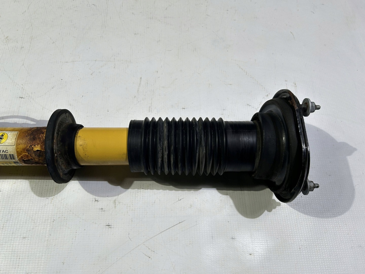 shock absorber Bilstein lwey front front Jeep Grand Cherokee 6.4 SRT 2011r