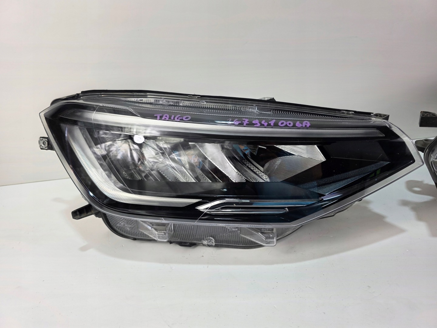 lights front FULL LED VW TAIGO 2G7 LIFT 2G7941006A 2G7941005A
