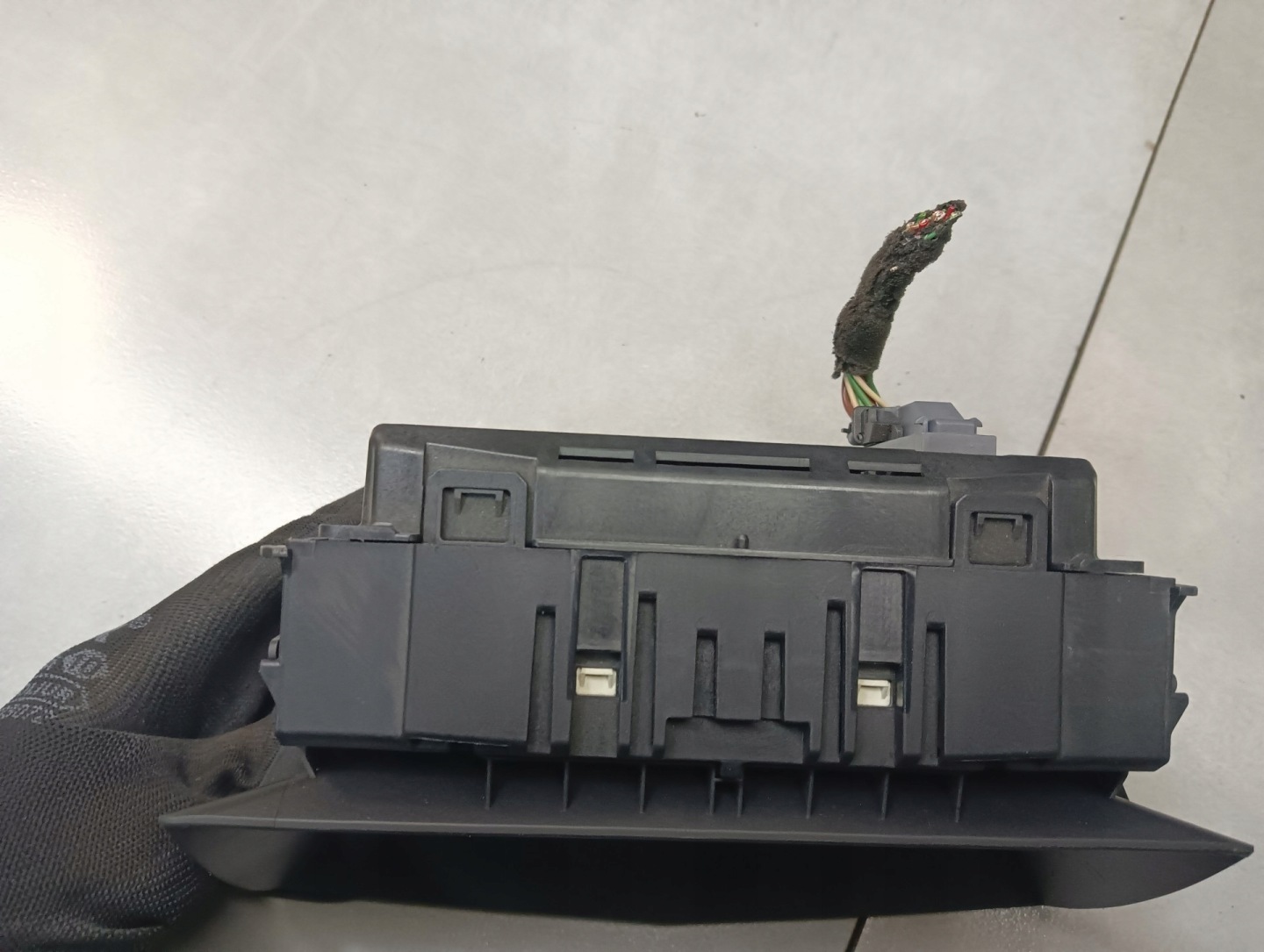 display LCD OPEL ASTRA H 1.7 CDTI 13208089