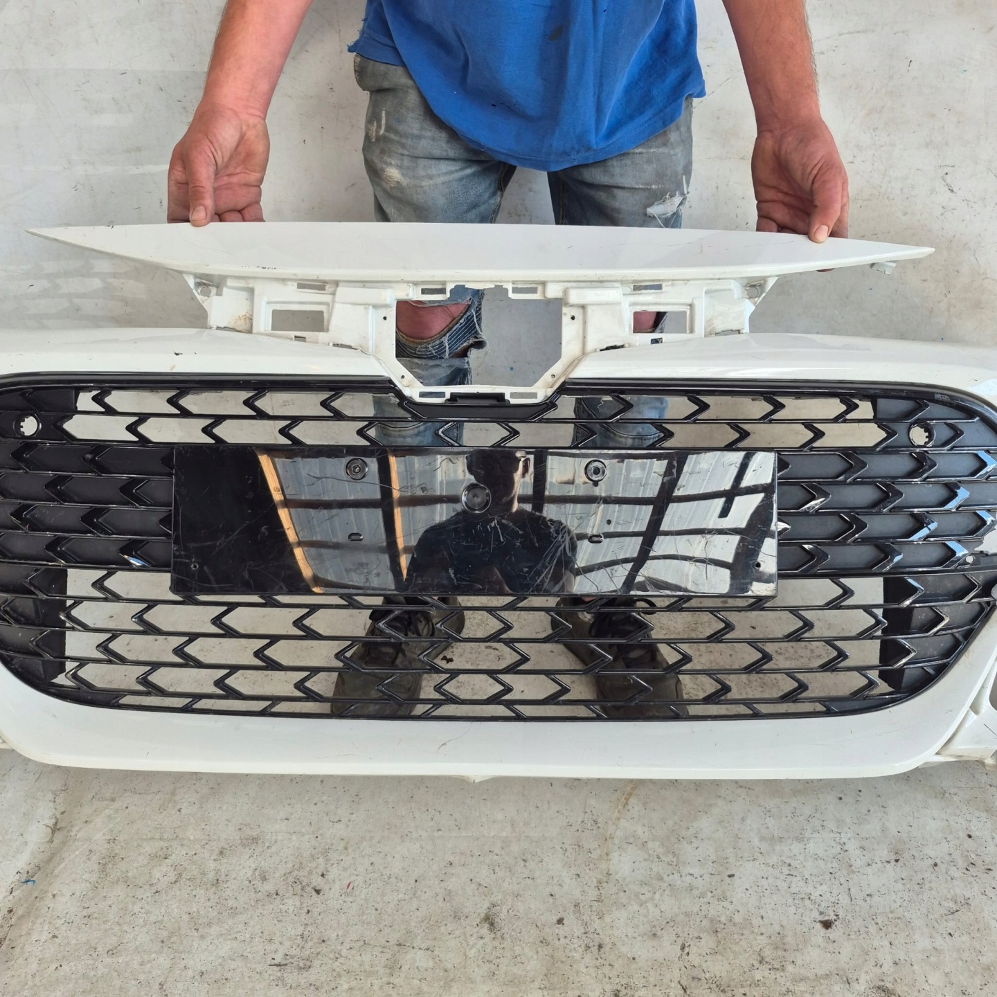 TOYOTA COROLLA XII E21 LIFT KOMBI HB bumper front front PDC 52114-YY010