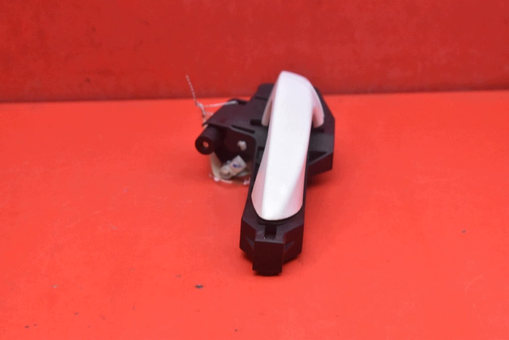 handle left rear part rear BIALA HYUNDAI I20 2 II GB 5D 14-18