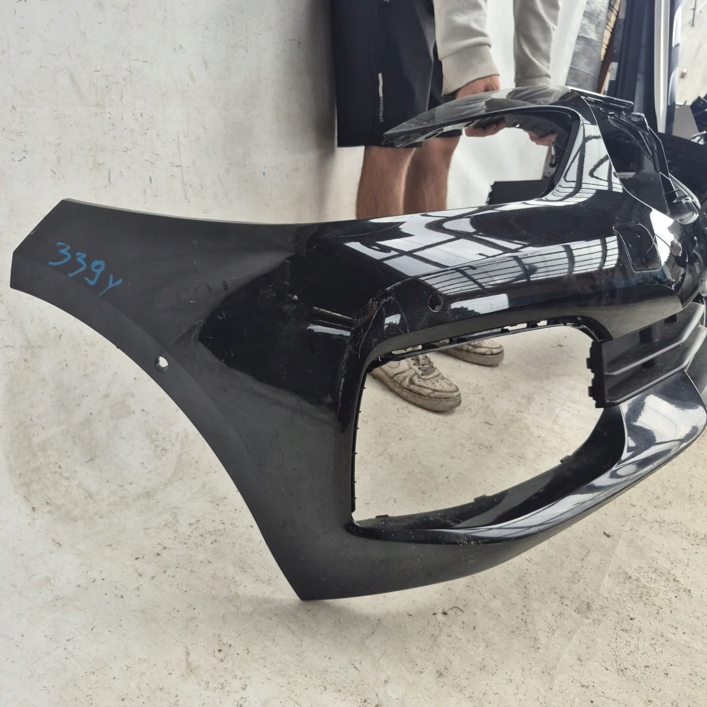 BMW 1 F40 19-24 bumper front front PDC