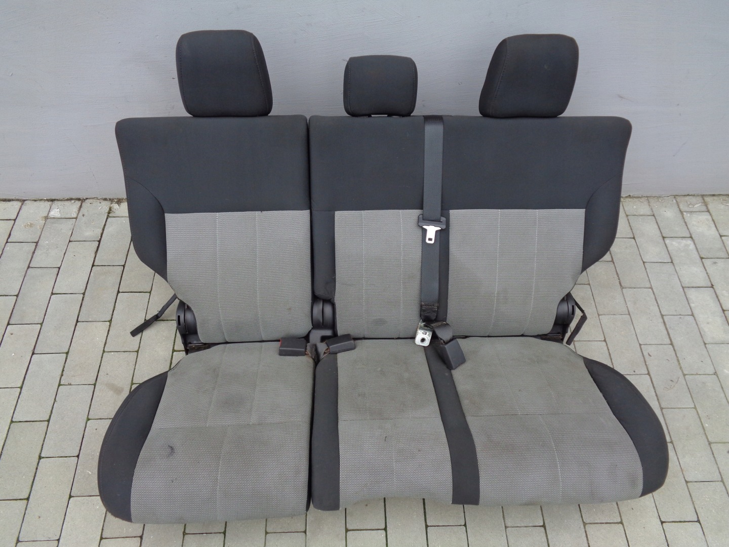 seat rear part rear DODGE NITRO
