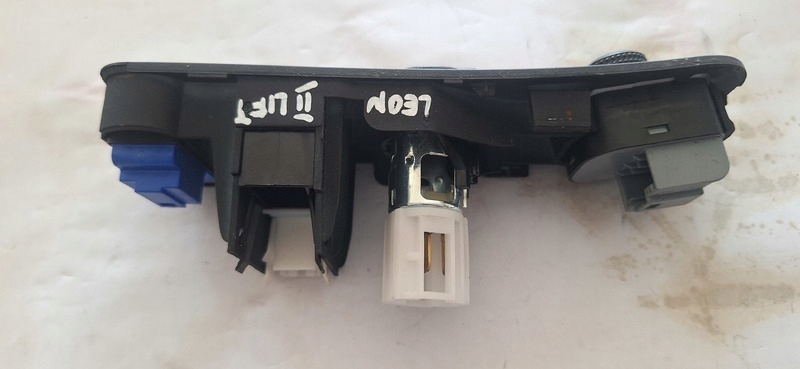 PANEL Specchietto SEAT LEON II LIFT 5P0959565A