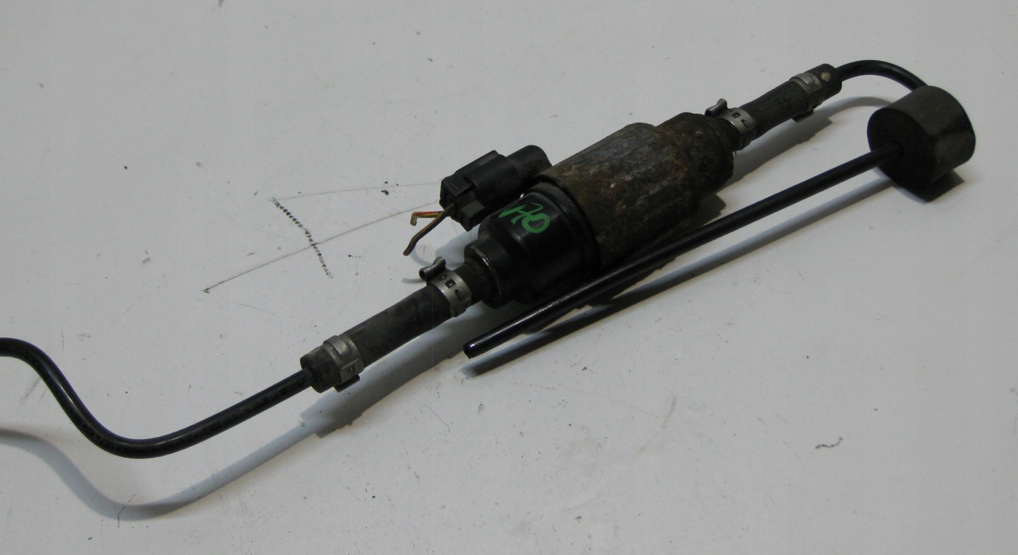 VOLVO V70 2.0 D 09R kraftstoffpumpe förderpumpe 9002853F