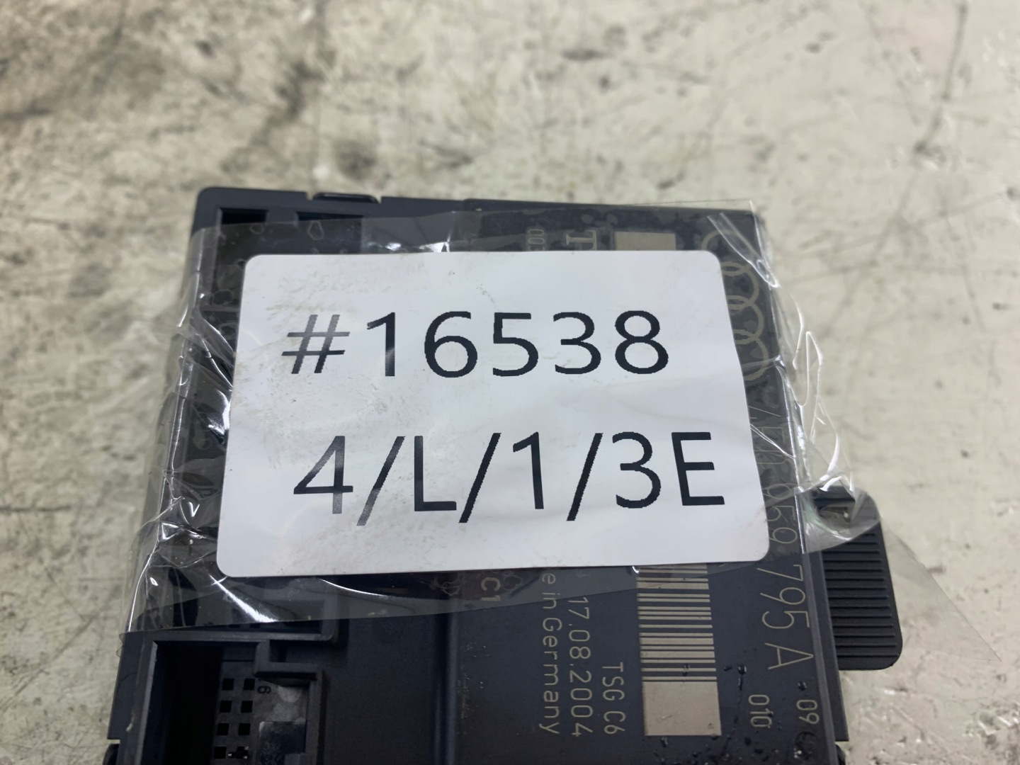 AUDI A6 C6 modul Tür links heck 4F0959795A