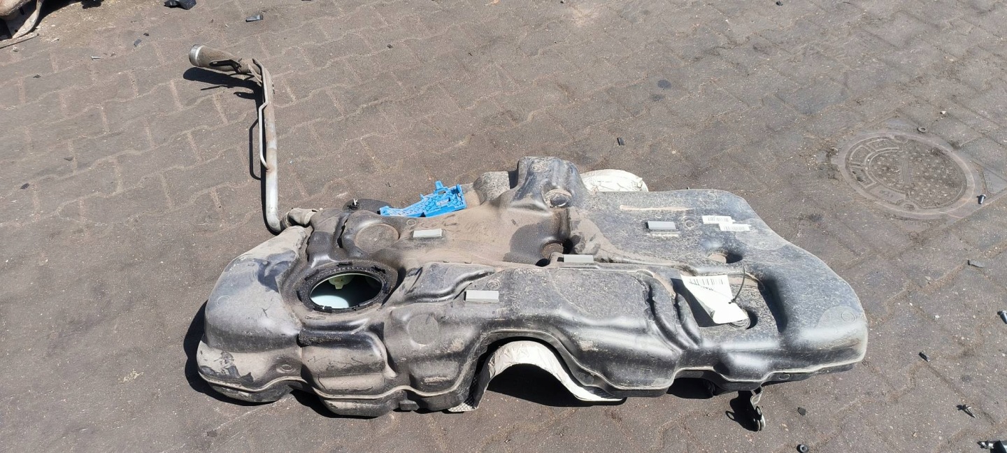 tank 31405483 VOLVO V60 II