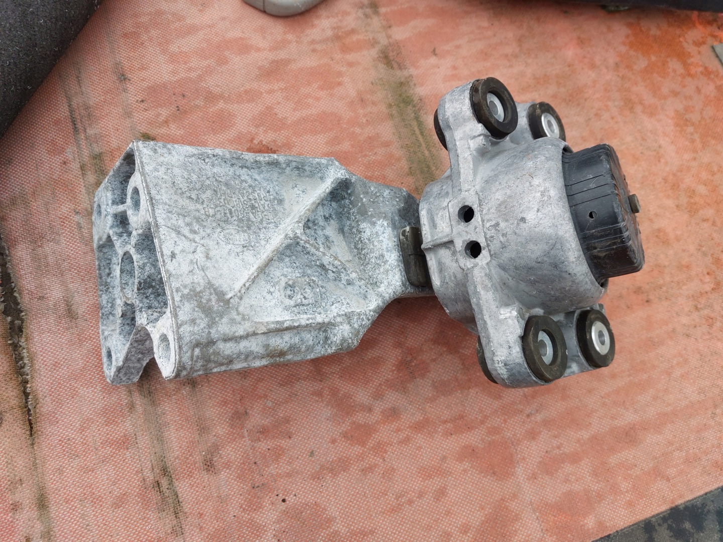 holder engine mount right RR L405 CPLA-6037-CB