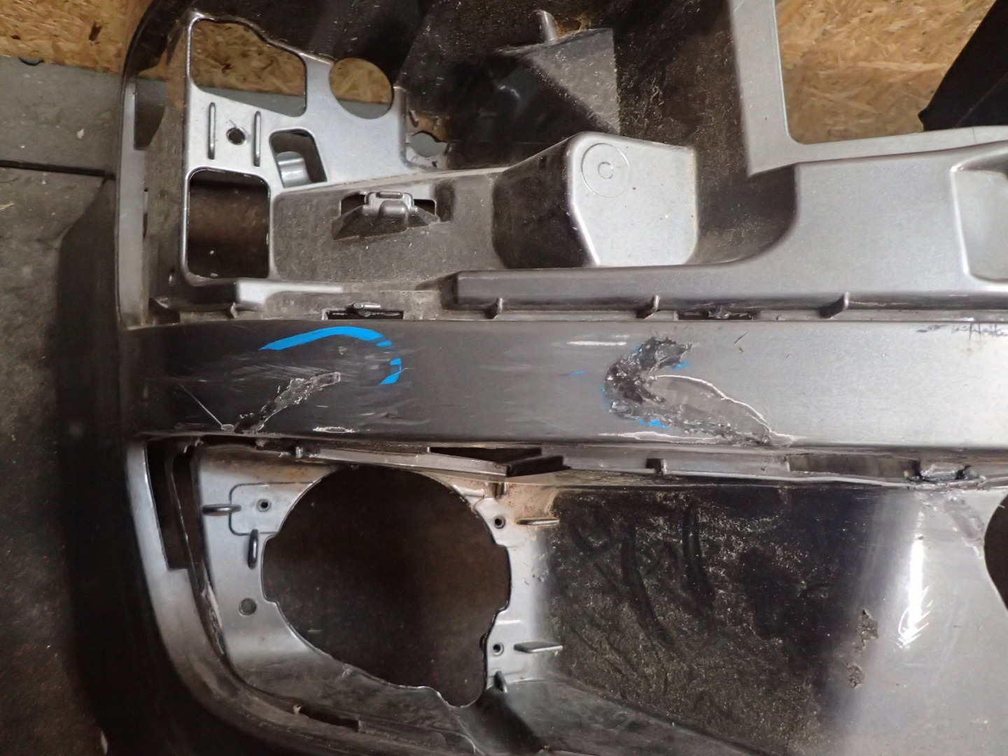 STOSSSTANGE VORNE VW T5 LIFT