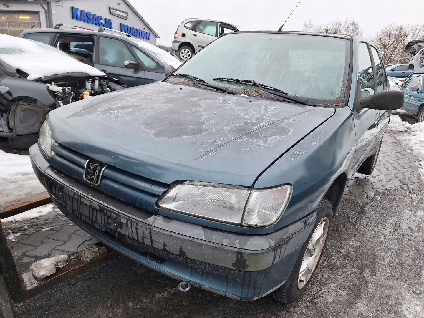 Peugeot 306 XT 7A 1993-1997 before lift front bumper front