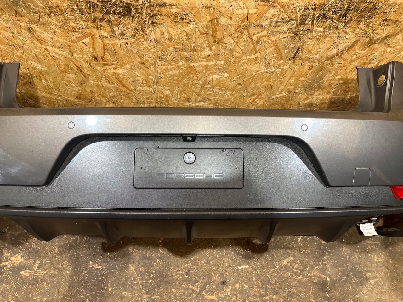 IDEALNY bumper rear part rear 4 PDC PORSCHE MACAN S colour M7S 1