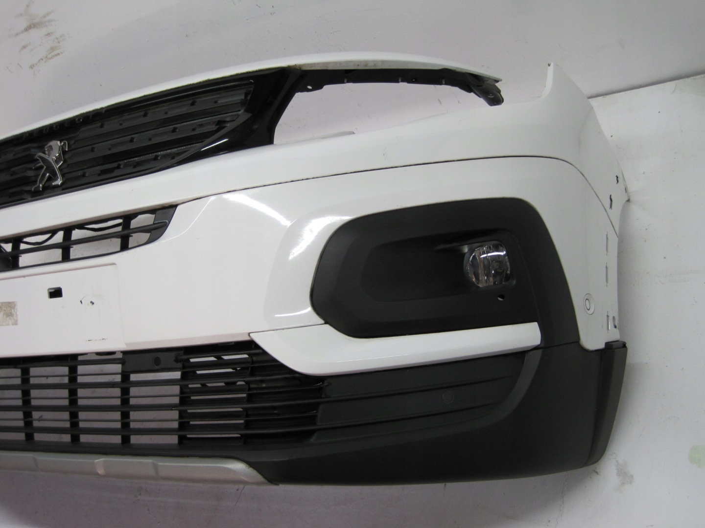 bumper PEUGEOT RIFTER 6 PDC 22R front front