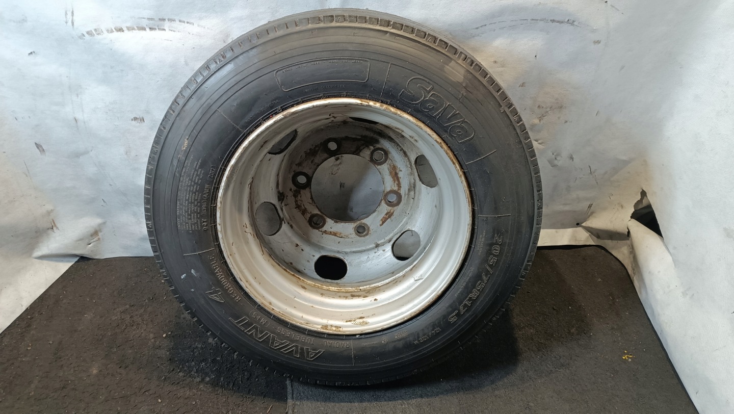 wheel disc tyre 2x R17,5 AVANT 4 SAVA 205/75 2017r