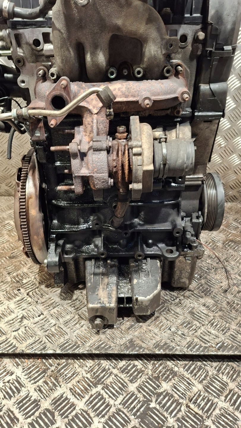 engine pillar Z UKLADEM PALIWOWYM VW POLO IV 1.4TDI BAY