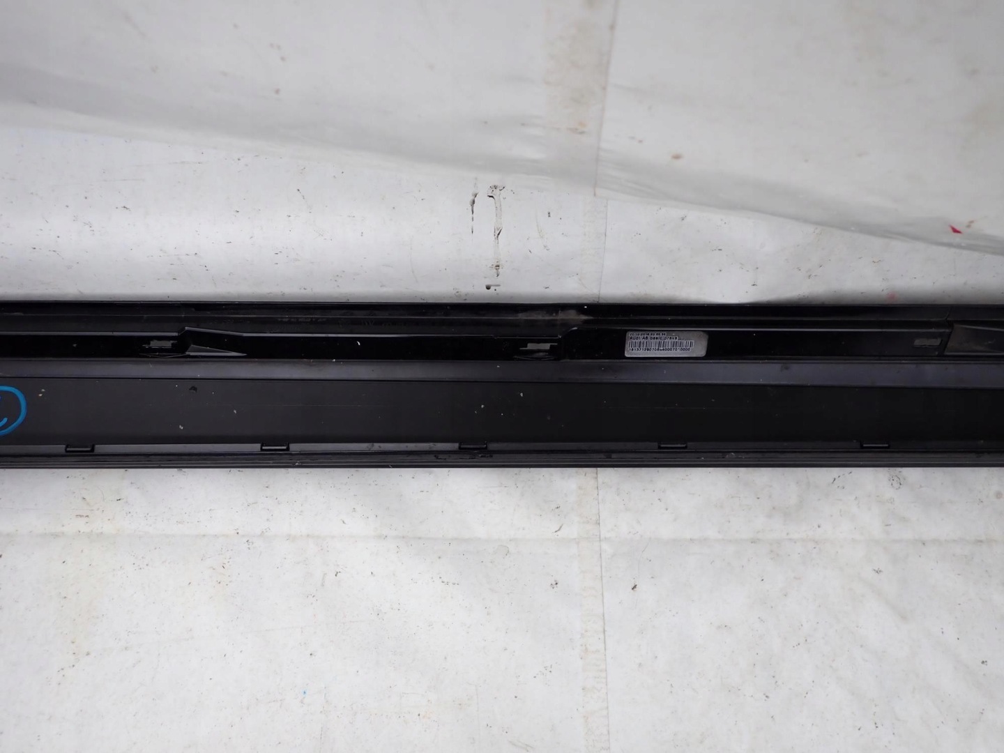 AUDI A6 C8 4K 18- threshold right moulding threshold right