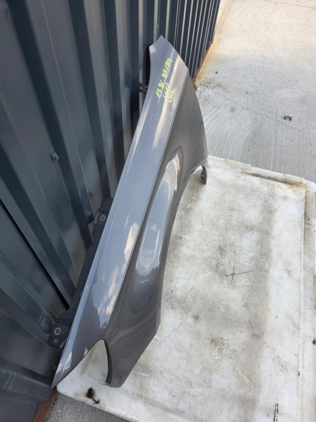 fender left front AUDI A3 8V LY1P 3-door SPORTBACK 2011-2018 original !