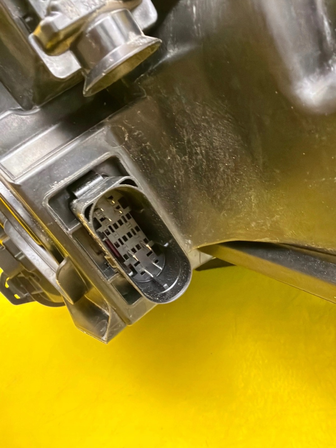 light left Mercedes EQA EQB W243 Full Led Performance A2439068900
