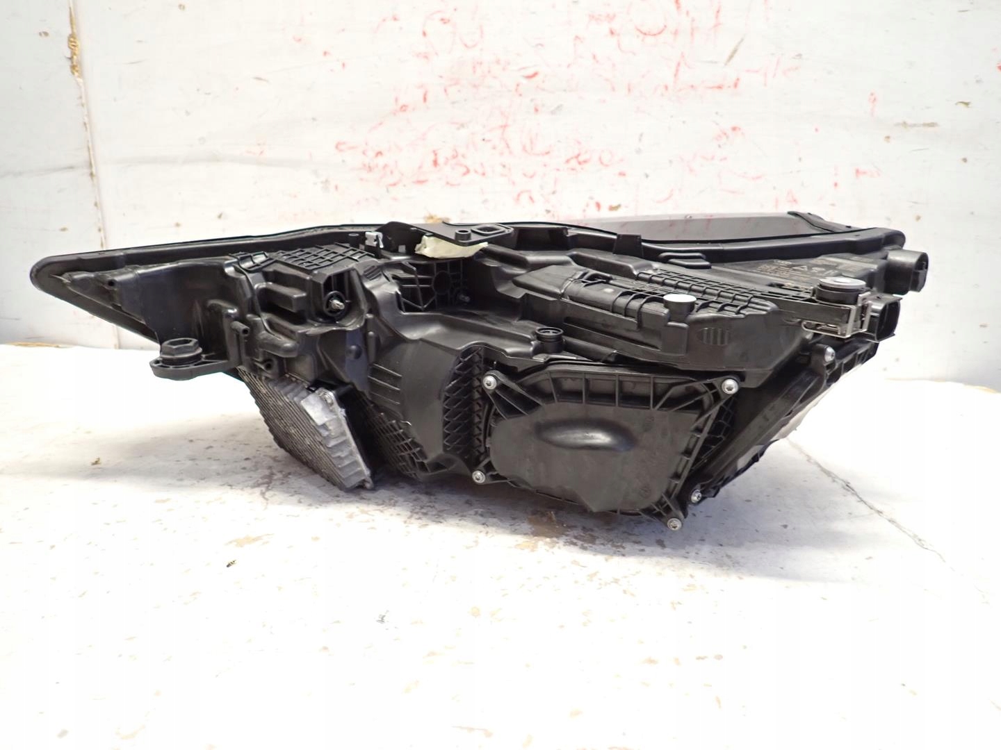 light front front right AUDI A6 C8 2018- FULL LED MATRIX 4K0941036