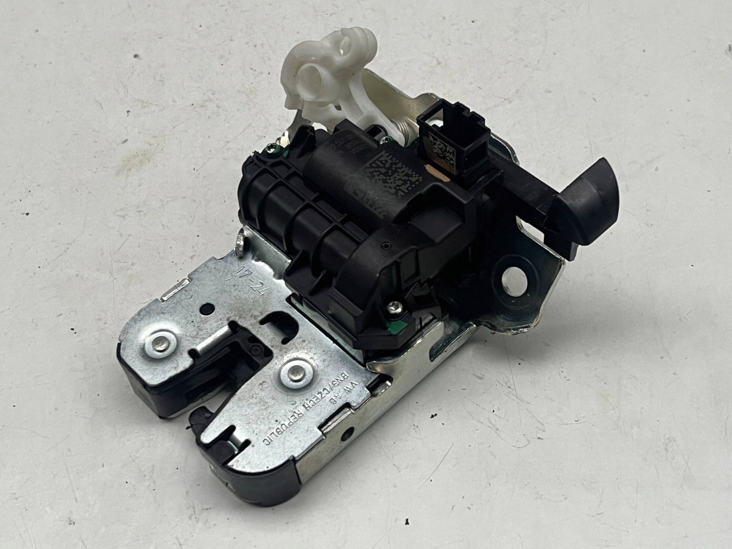 lock bonnet boot SKODA ENYAQ IV 89A827505 @M