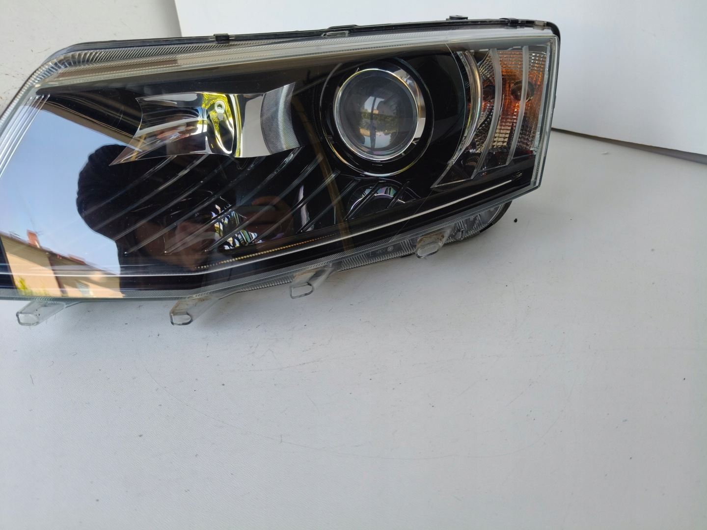 light left REFLEKTOR SKODA OCTAVIA III 3 5E 5E0 12-16 XENON LED