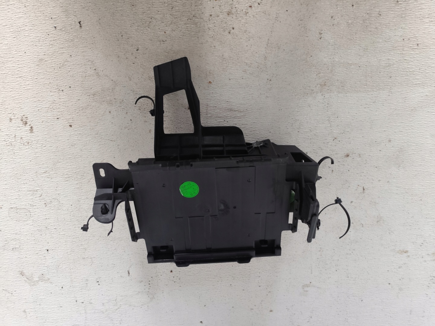 OPEL ASTRA K holder console bracket KOMPUTERA 13408288