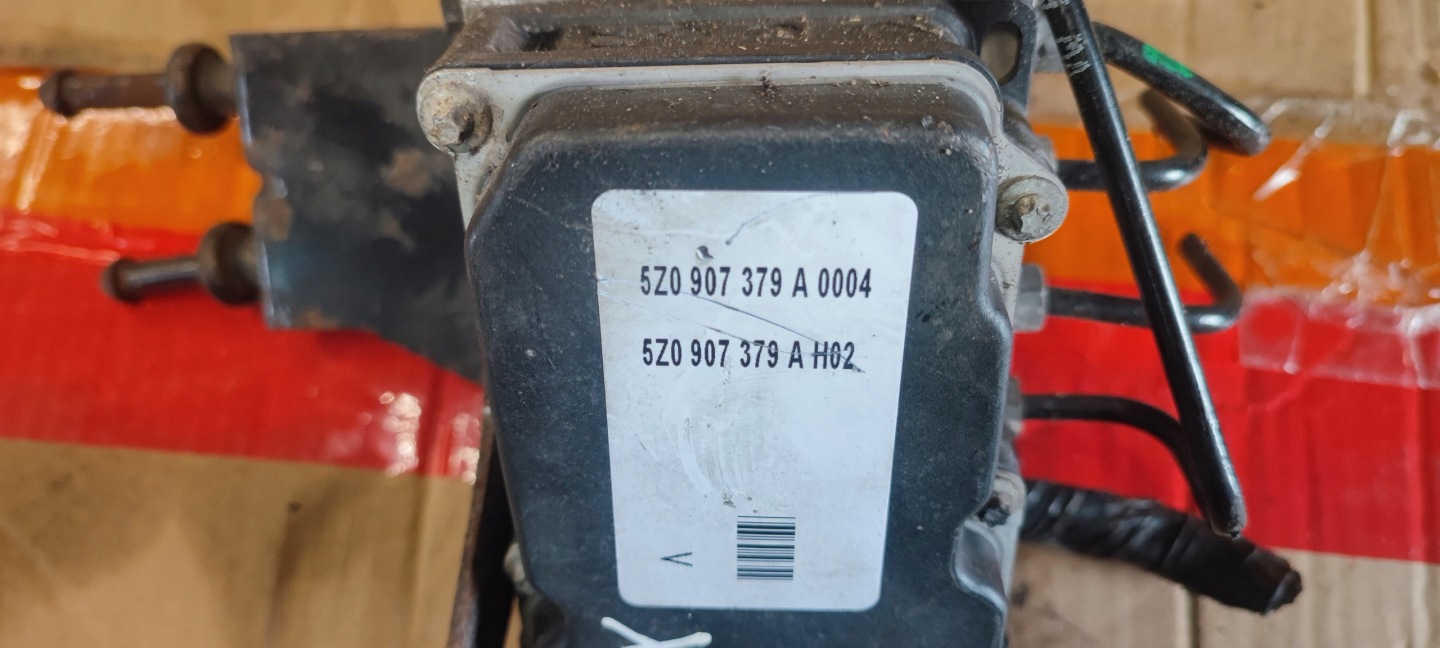 VW FOX brake booster ABS control unit 0004 H02
