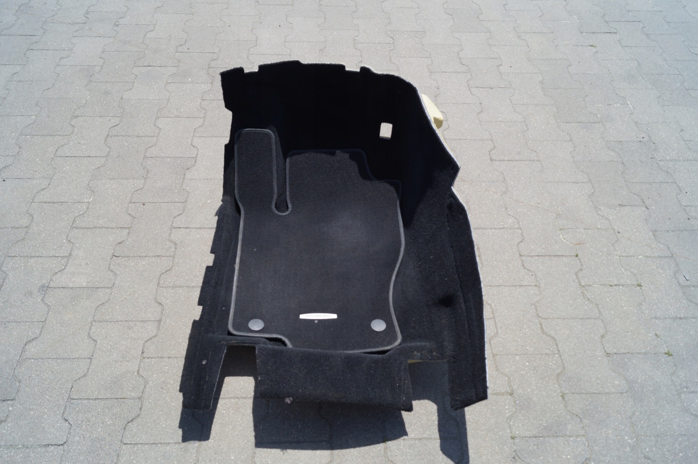 carpet mats front left MERCEDES ML W166 A166