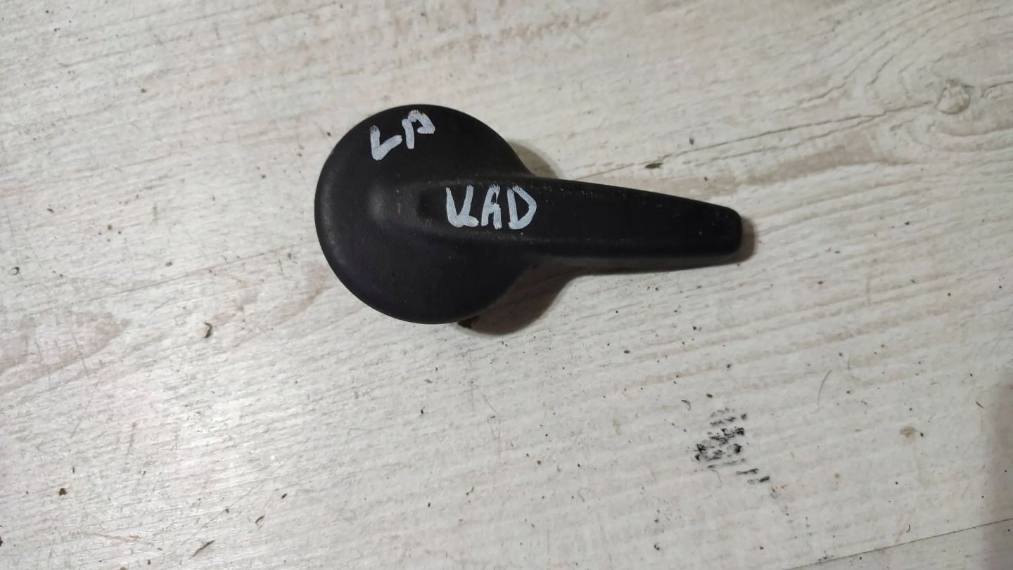 Renault Kadjar 17r 1.5dci front side left bracket do control seat