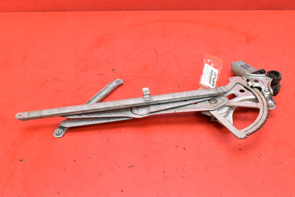 window regulator right front EU 85710-42070 TOYOTA RAV4 2 II 5D 00-03
