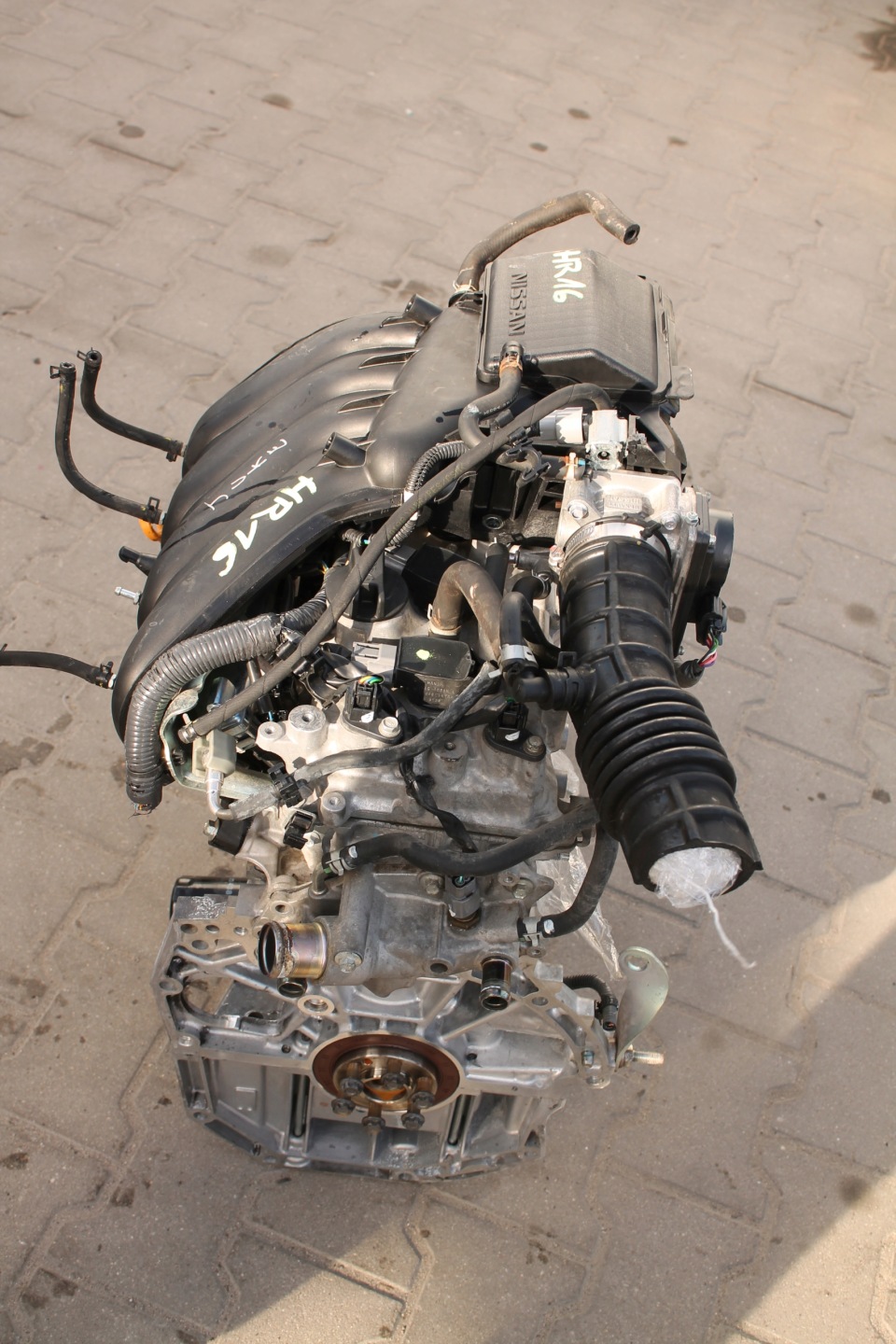 engine complete NISSAN HR16 20 TYSKM